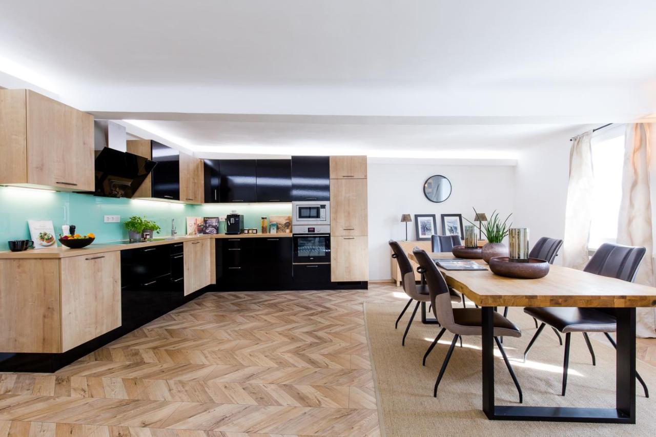 Altstadt Luxury Design Apartment Salzburg Bagian luar foto