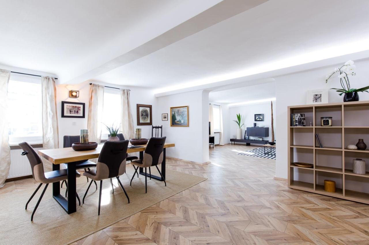 Altstadt Luxury Design Apartment Salzburg Bagian luar foto