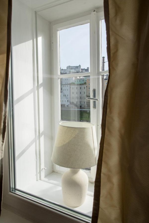 Altstadt Luxury Design Apartment Salzburg Bagian luar foto